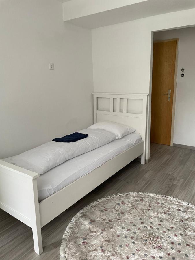 Ferienwohnung Monteurwohnung Kassel Zentral Ll Zewnętrze zdjęcie